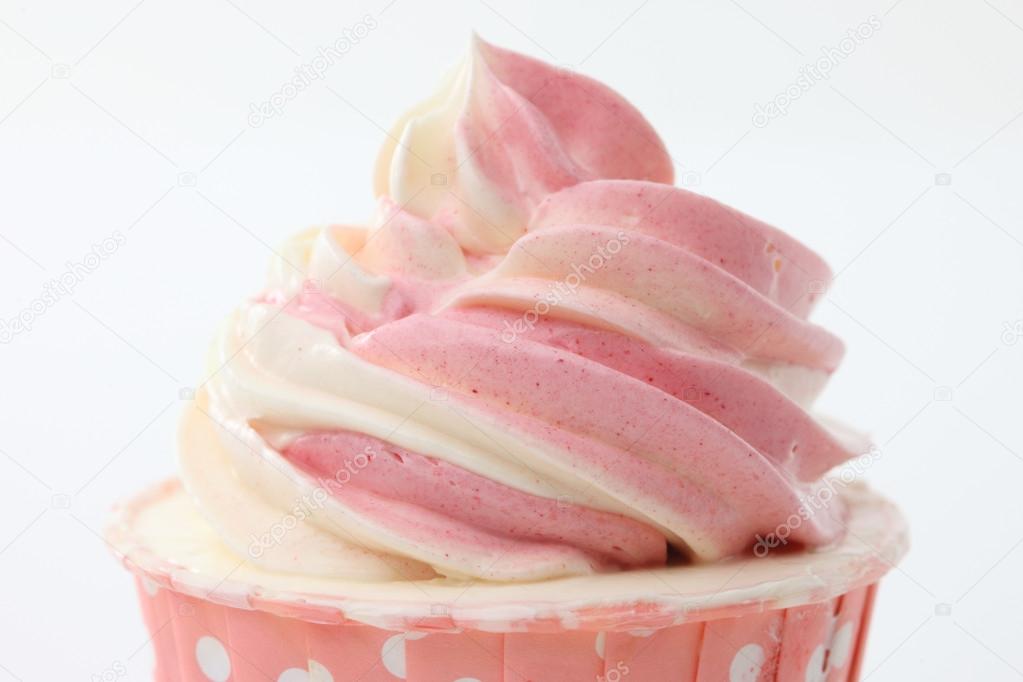 Cupcake with swirls
