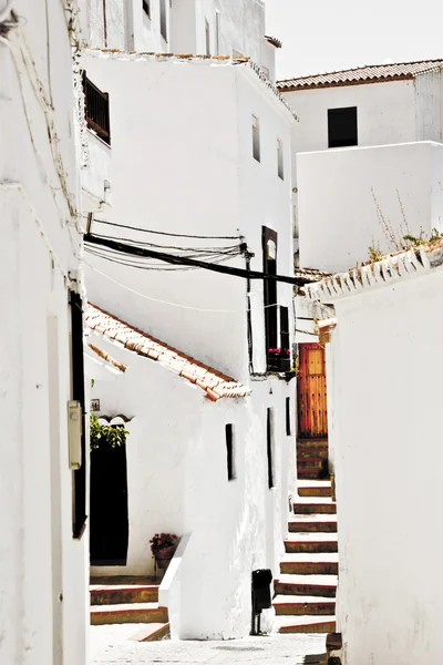 Vista da aldeia típica branca espanhola — Fotografia de Stock