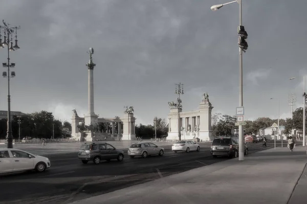 Budapeste Praça Dos Heróis Budapeste Monumento Milênio — Fotografia de Stock