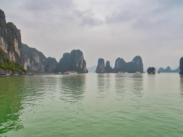 Vietnam Long Una Baia Nel Golfo Del Tonchino Nel Mar — Foto Stock