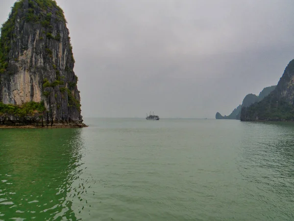 Vietnam Long Una Baia Nel Golfo Del Tonchino Nel Mar — Foto Stock