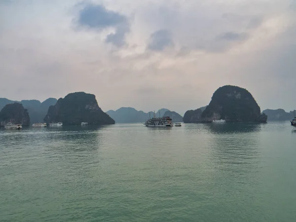 Vietnam Long Una Baia Nel Golfo Del Tonchino Nel Mar — Foto Stock