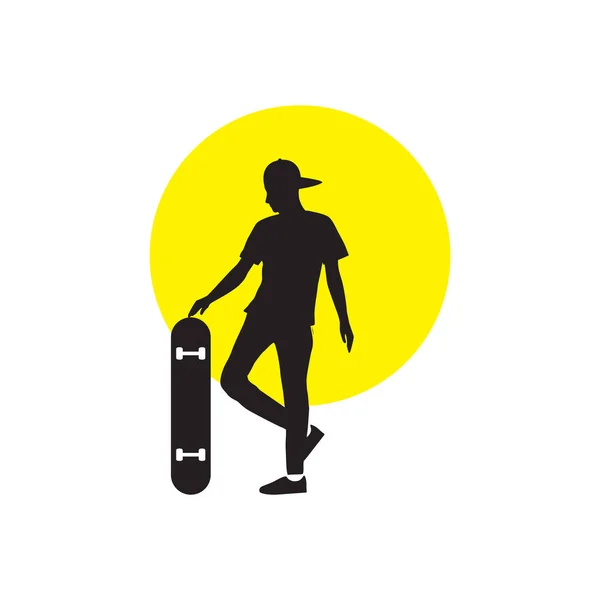 Silhouette Junger Mann Ausbildung Skateboard Mit Sonnenuntergang Logo Design Vektor — Stockvektor