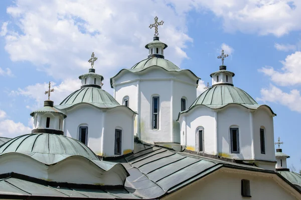 Orthodoxe kerk en klooster, st.joachim osogovski in Macedonië, kriva palanka — Stockfoto