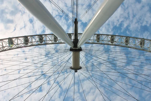 London Eye ferris wheel ride estoque, foto, fotografia, imagem, quadro , — Fotografia de Stock