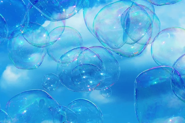 Mýdlové bubliny na vítr na obloze — Stock fotografie