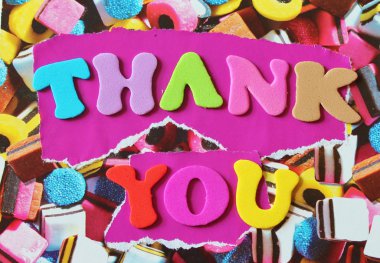 ben yaptım El tasarım kartı yaptı teşekkür ederim