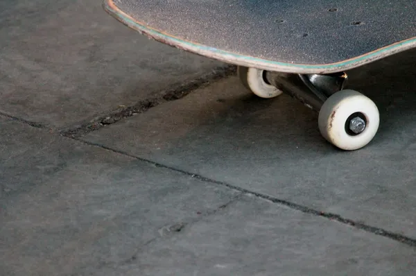 Σελάχι πάρκο skateboarder — Φωτογραφία Αρχείου