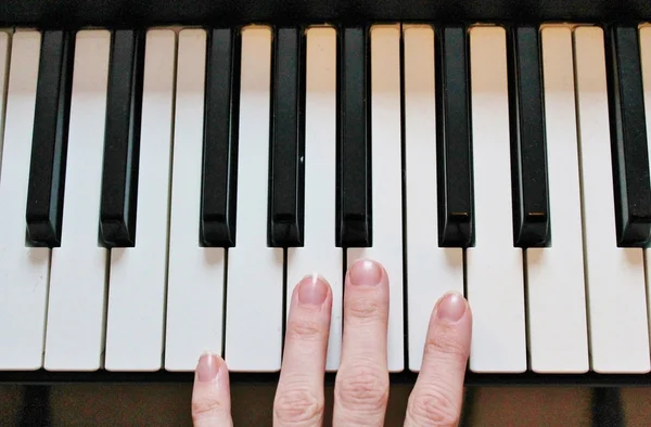 Piano toetsen — Stockfoto