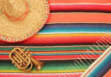 Kopya alanı ve serape trompet stok, fotoğraf, resim, resim ile Fiesta mariachi panço sombrero battaniye arka plan,