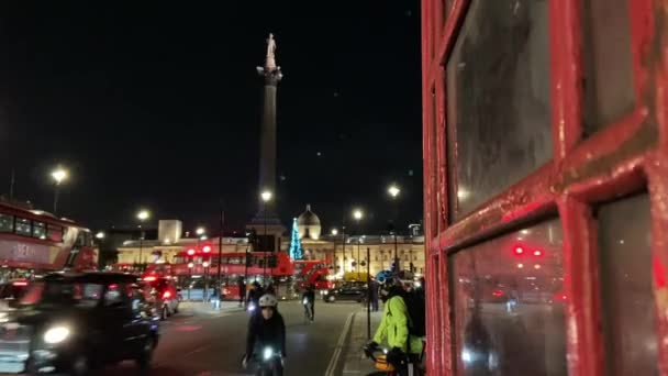 Londres Royaume Uni 2022 Route Trafalgar Square Londres Avec Bus — Video