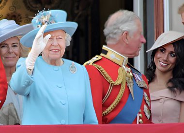 Queen Elizabeth, me London 6102018- Prince Charles meghan markle Queen Elizabeth and Camilla Parker Bowles,Duchess of Sussex, Duke and Duchess of Cornwall on Balcony Queen Birthday, trooping colour London UK - stock press photo clipart