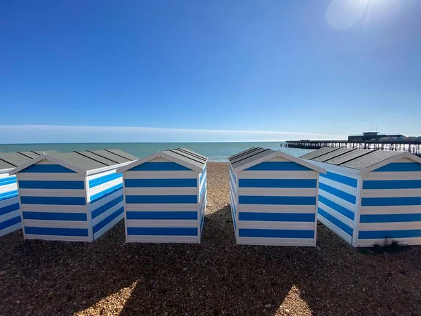 Hastings East Sussex 2022 Hastings Strandhütten Meer Sommertagen Schöne Blau — Stockfoto