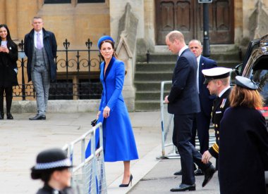 Londra, İngiltere - 03.14.2022: Cambridge Kate Catherine Middleton Düşesi ve Cambridge Prensi William Duke Westminster Abbey, Londra 'daki Commonwealth gününe geldiler. 
