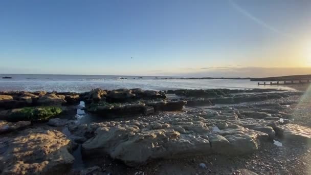 Hastings East Sussex Wielka Brytania 2022 Nagranie Plaży Kamyków Krajobraz — Wideo stockowe