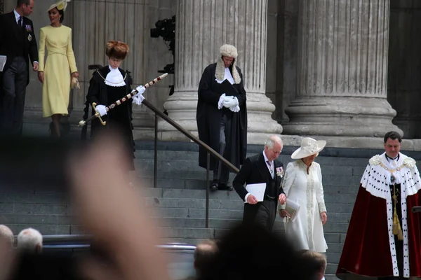 2022 윌리엄 캐서린 왕세자 카밀라 세인트 대성당에서 감사절의 봉사에 참석하여 — 스톡 사진