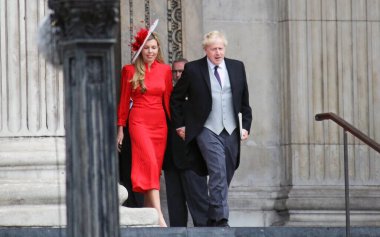 Londra, İngiltere - 06.03.2022: Boris Johnson ve Carrie Johnson Kraliçe Elizabeth 'in 70 yıllık yıldönümü kutlamalarında. 
