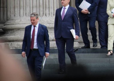 Londra, İngiltere - 06.03.2022: Sir Keir Stamer Kraliçe Elizabeth 'e 70 yıl boyunca teşekkür etmek amacıyla Platin Yıl Töreni İşçi Partisi lideri