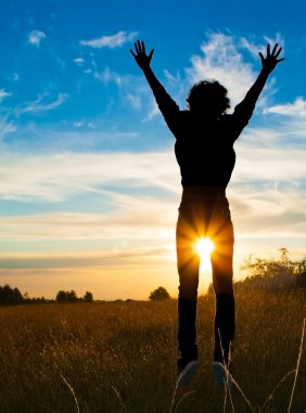 adam alanında atlama