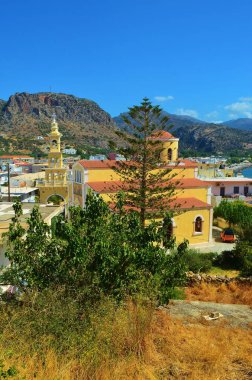 Yunanistan 'ın Girit adasının güneyinde yer alan Paleochora kentinin manzarası