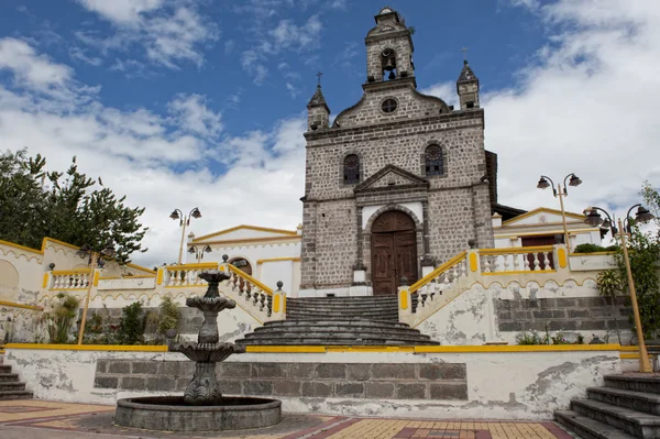 Kirche in den Anden in Ecuador — Stockfoto