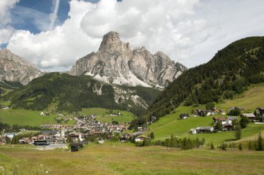 Corvara genel bakış