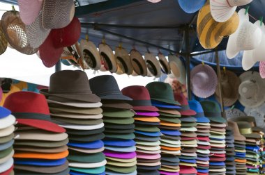 otavalo'nın renkli yerli pazarı