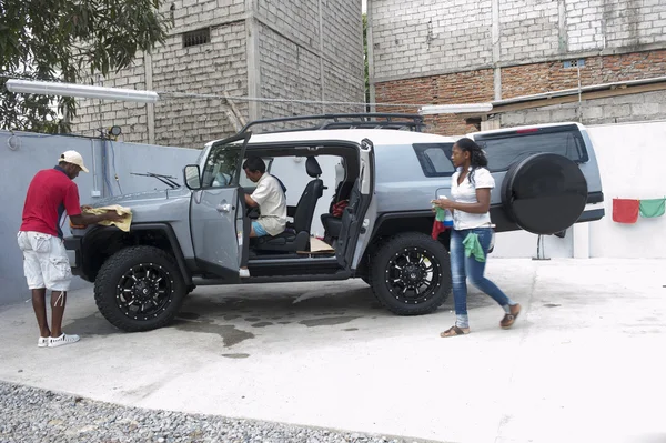 Lavado de coches —  Fotos de Stock