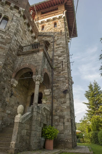 Внешние детали Tercesi castle — стоковое фото