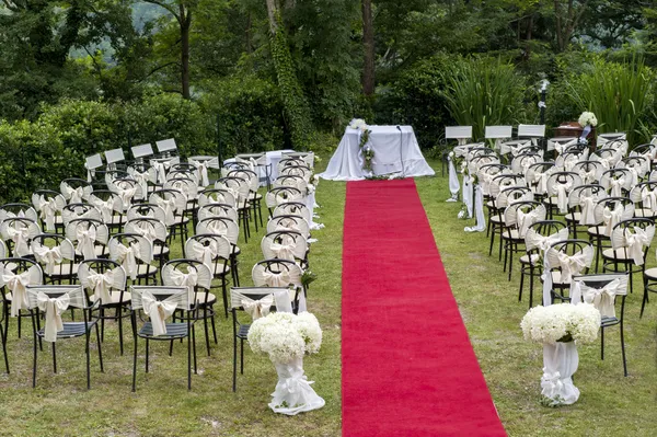 Adventist outdoor wedding — Stock Photo, Image