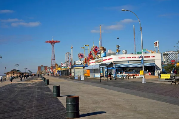 Brooklyn Usa Oct 2021 Looking South Coney Island Boardwalk Weekday — Stock Photo, Image