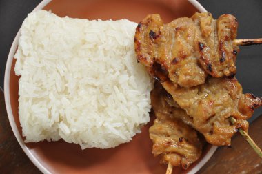 Yapışkan domuz eti