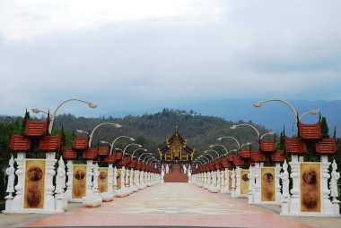 Royalparkrajapruek horkumlong