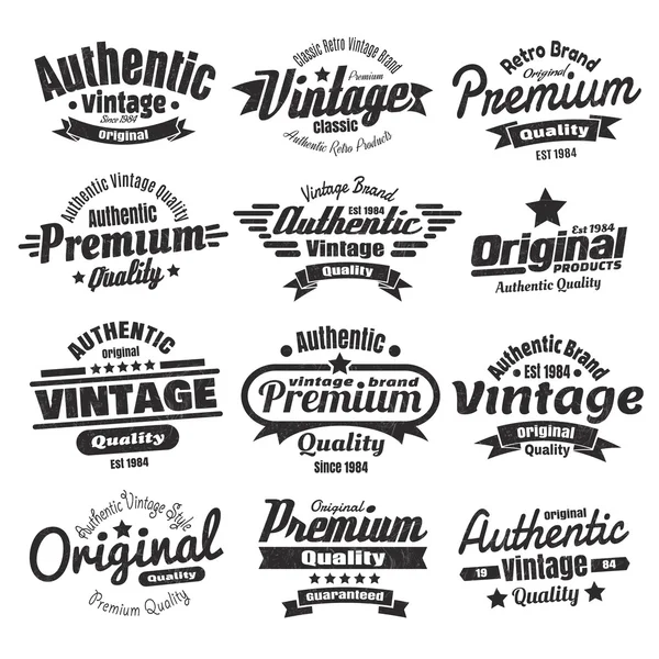 Douze insignes ou étiquettes vintage — Image vectorielle