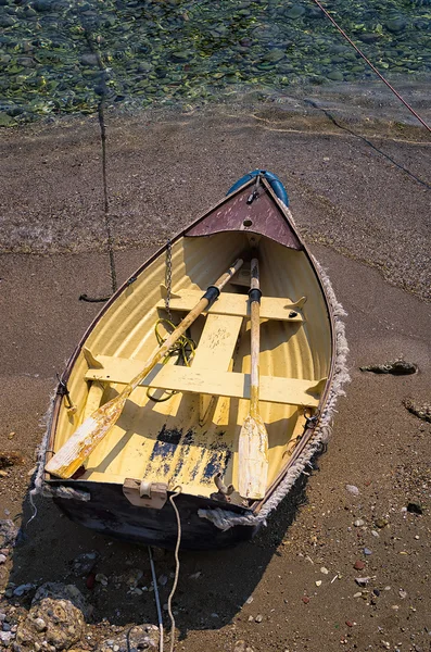 Small boat — Stock Photo, Image