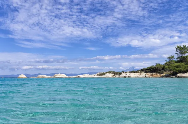 Água do mar incrível em Sithonia, Chalkidiki, Grecia — Fotografia de Stock