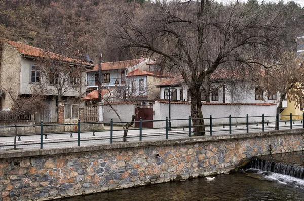 Old neoclassical buildings by the river in Florina, Greece — Stock Photo, Image