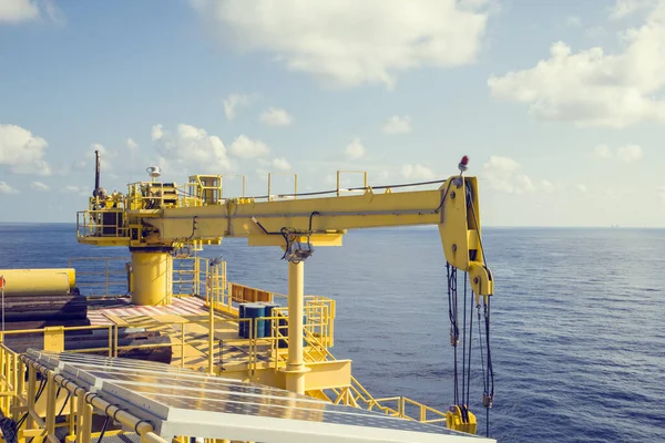 Kraantillen Offshore Zeeindustriële Olie Gas — Stockfoto