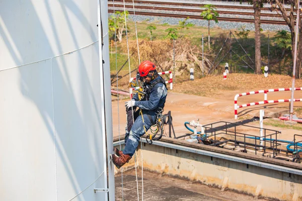 Rope access worker Stock Photos, Royalty Free Rope access worker Images