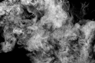 Siyah arka planda beyaz duman, soyut toz, su spreyi, duman efekti ekle