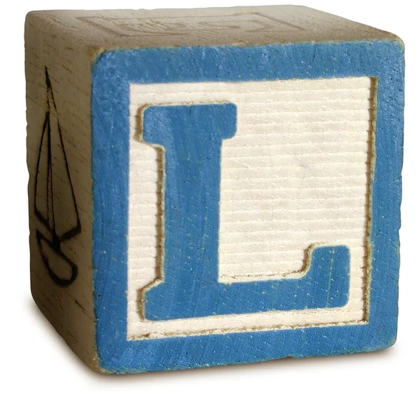 Фотография письма с синим деревянным блоком L — стоковое фото