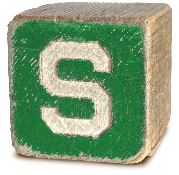Фотографія зеленого дерев'яного блоку літери S — стокове фото