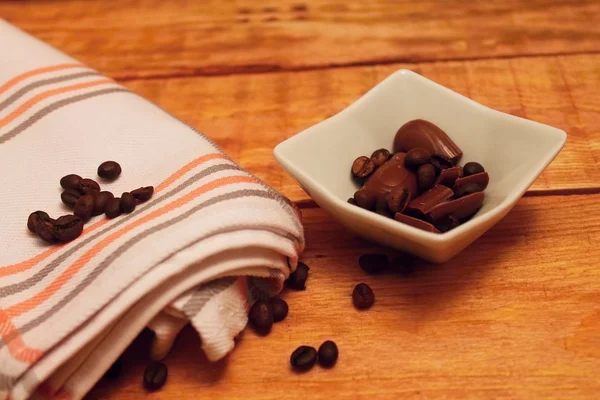 コーヒーとチョコレート ボールします。 — ストック写真
