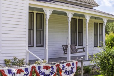 Historic Front Porch clipart
