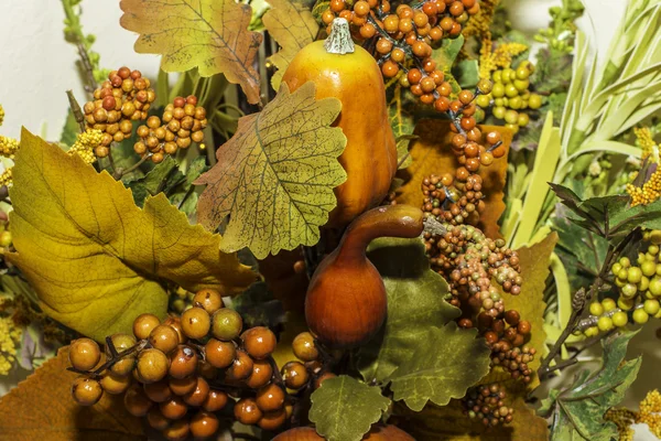 Arreglo de flores de otoño y otoño — Foto de Stock