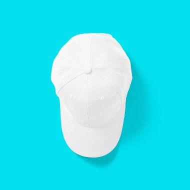 Mavi arka planda izole edilmiş beyaz başlık. Tasarım projeniz için uygun.