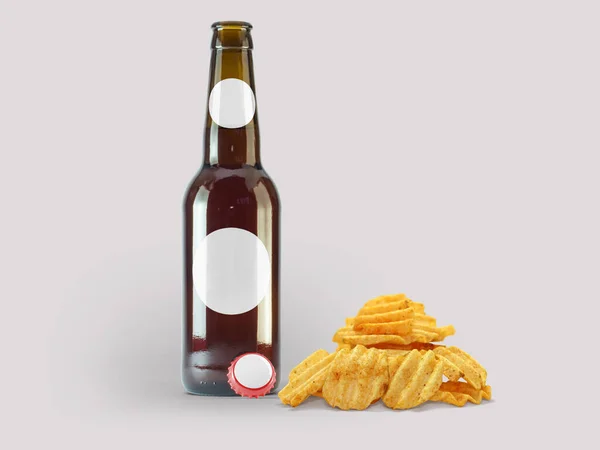 Kartoffeln Chips Snacks Und Braune Flasche Isoliert Auf Farbigem Hintergrund — Stockfoto