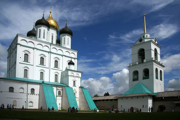 Katedra Świętej Trójcy widzenia Kremla Psków — Zdjęcie stockowe