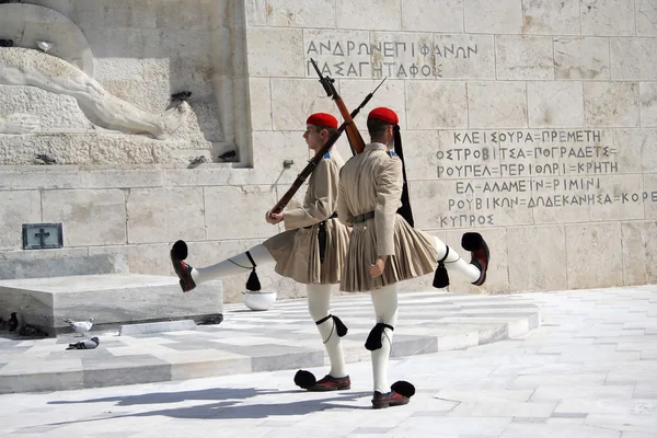 Guards changing in Athens, Greece — Stock Photo, Image