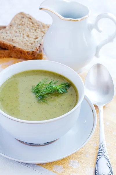 Broccoli green fresh cream soup — Stock Photo, Image